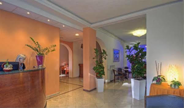 Hotel Firenze Viareggio Esterno foto