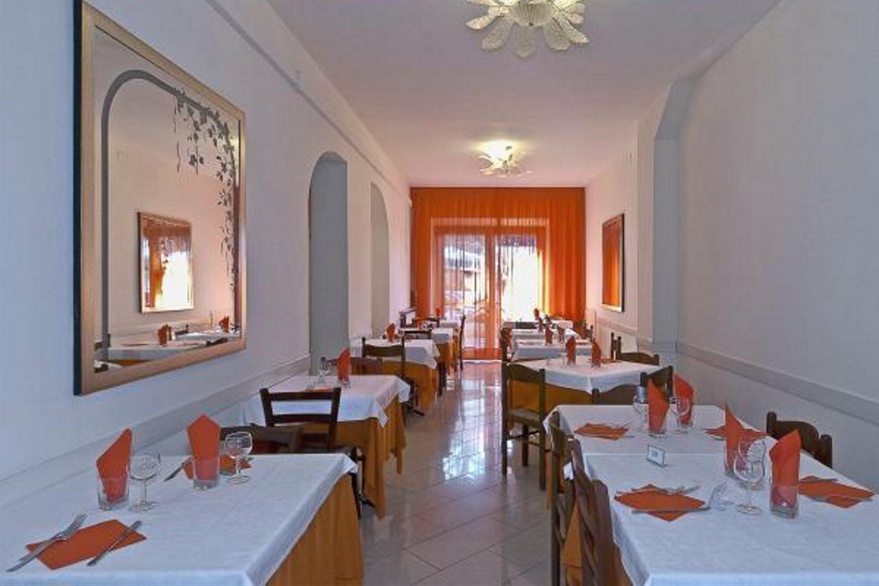 Hotel Firenze Viareggio Esterno foto